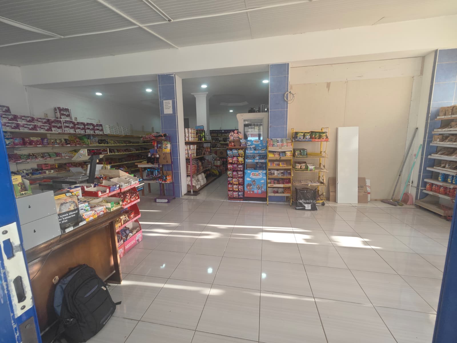 MABEL!DEN ARSİNDE ANAYOL ÜZERİ DEVREN KİRALIK DÜKKAN